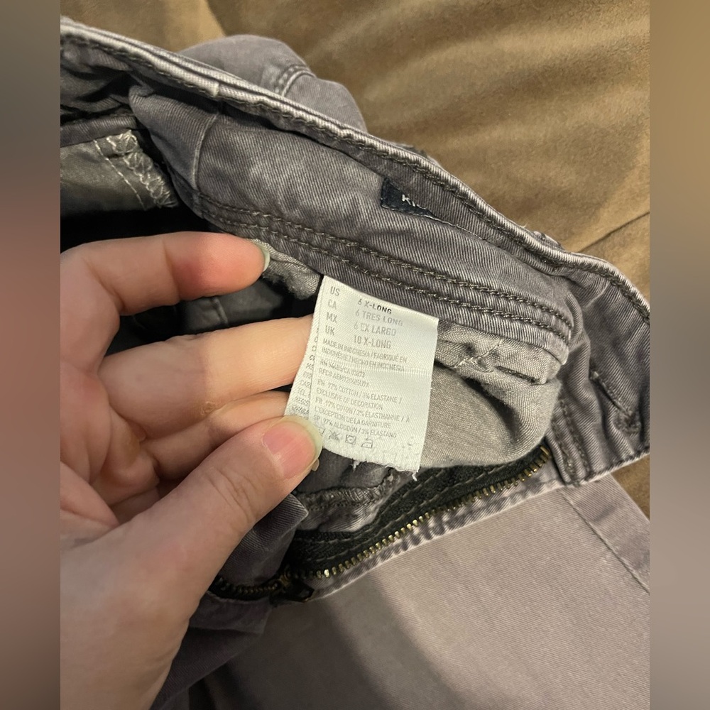 Jeans - Picture 3 of 3